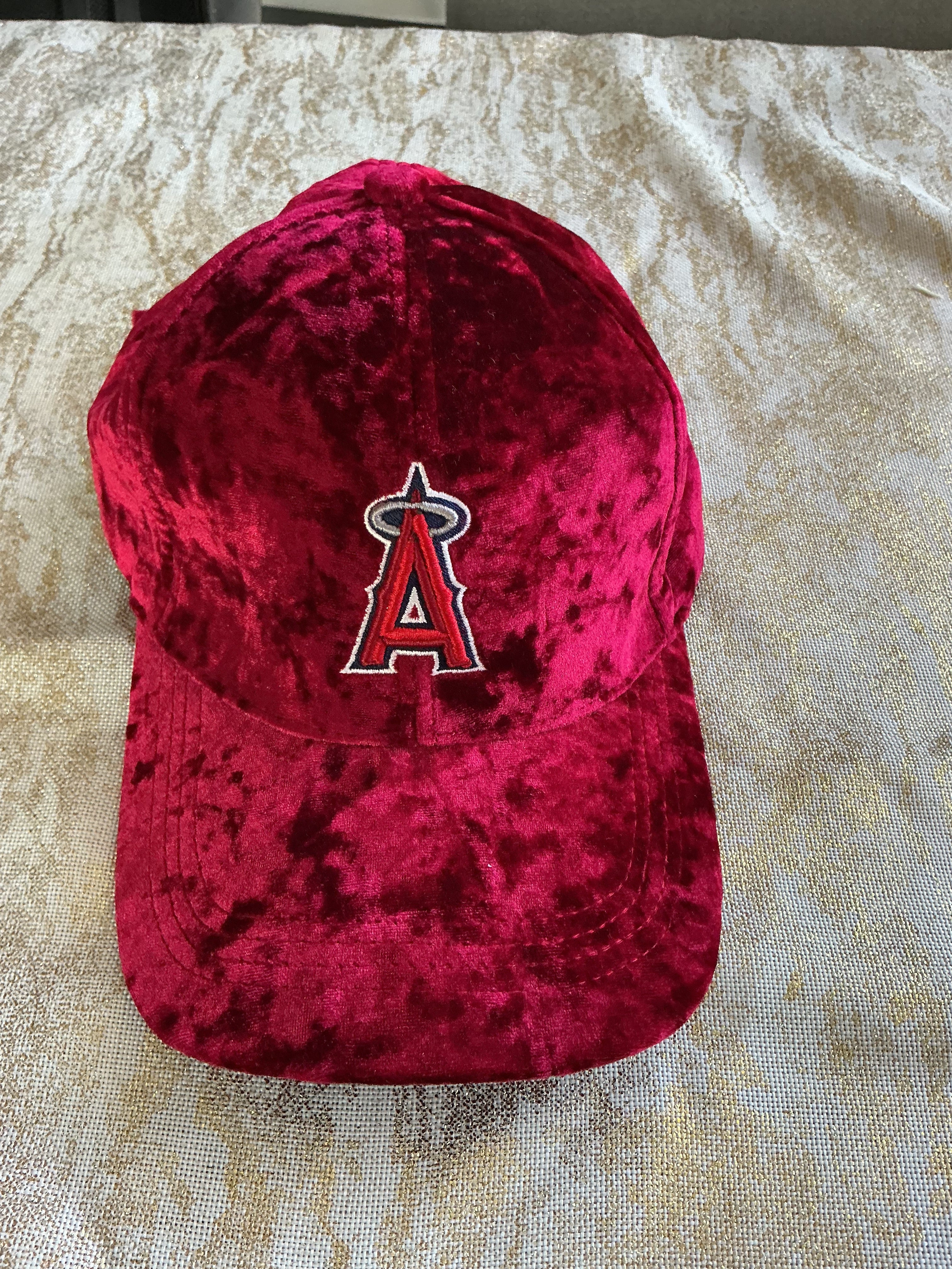 Angel red hat velvet